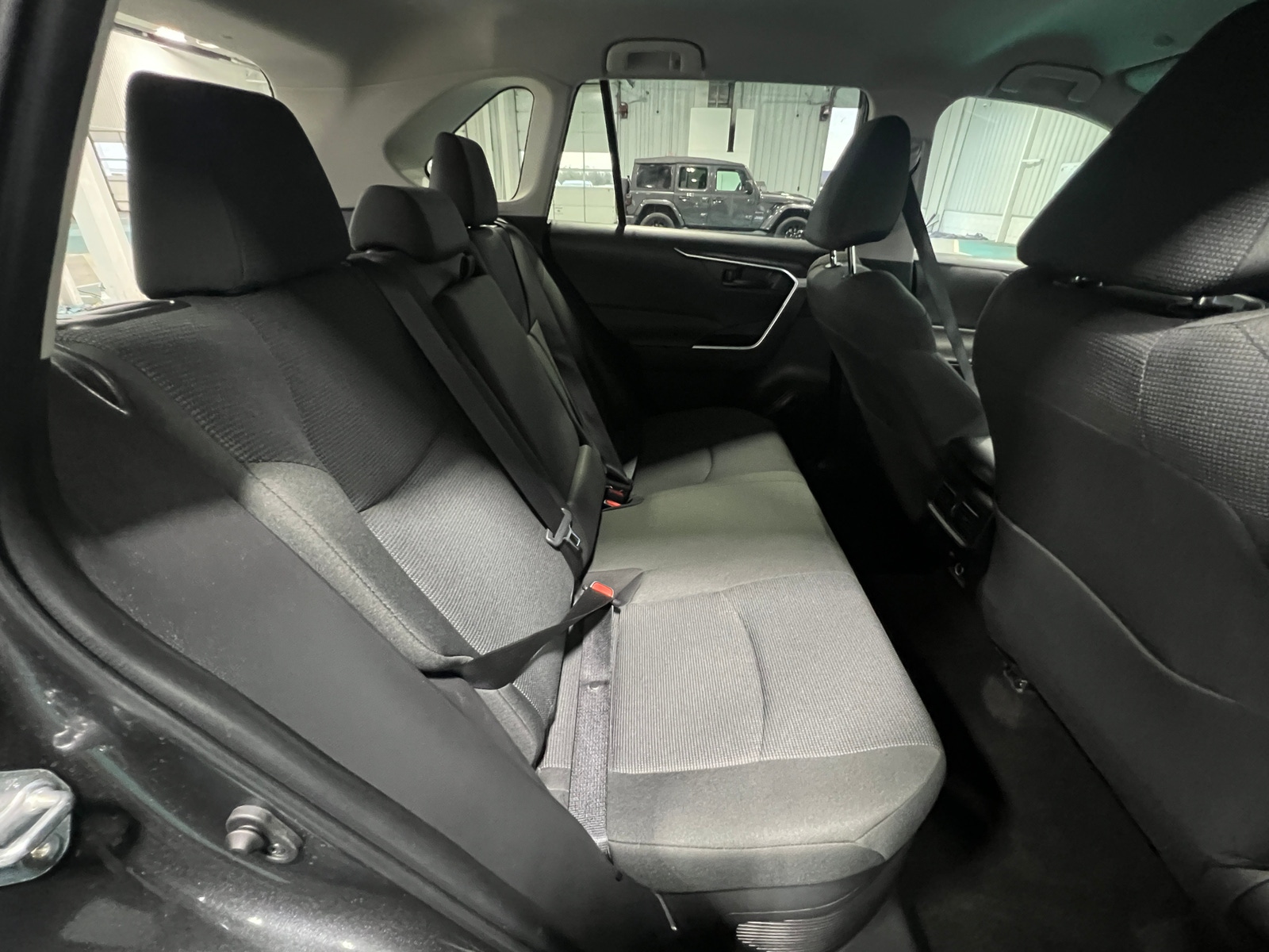 Thumbnail: 2025 Toyota RAV4 - 6