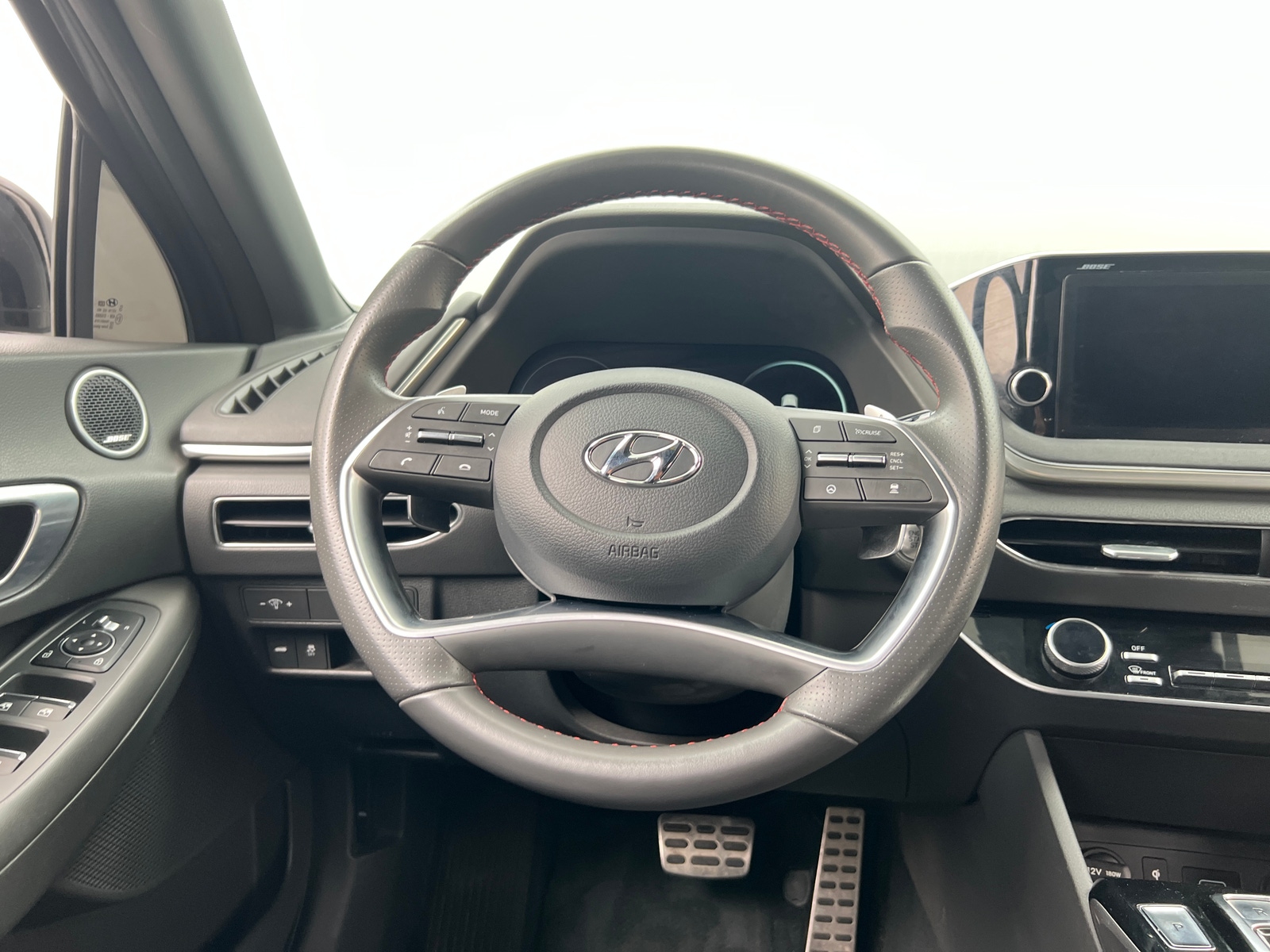 Thumbnail: 2023 Hyundai Sonata - 4