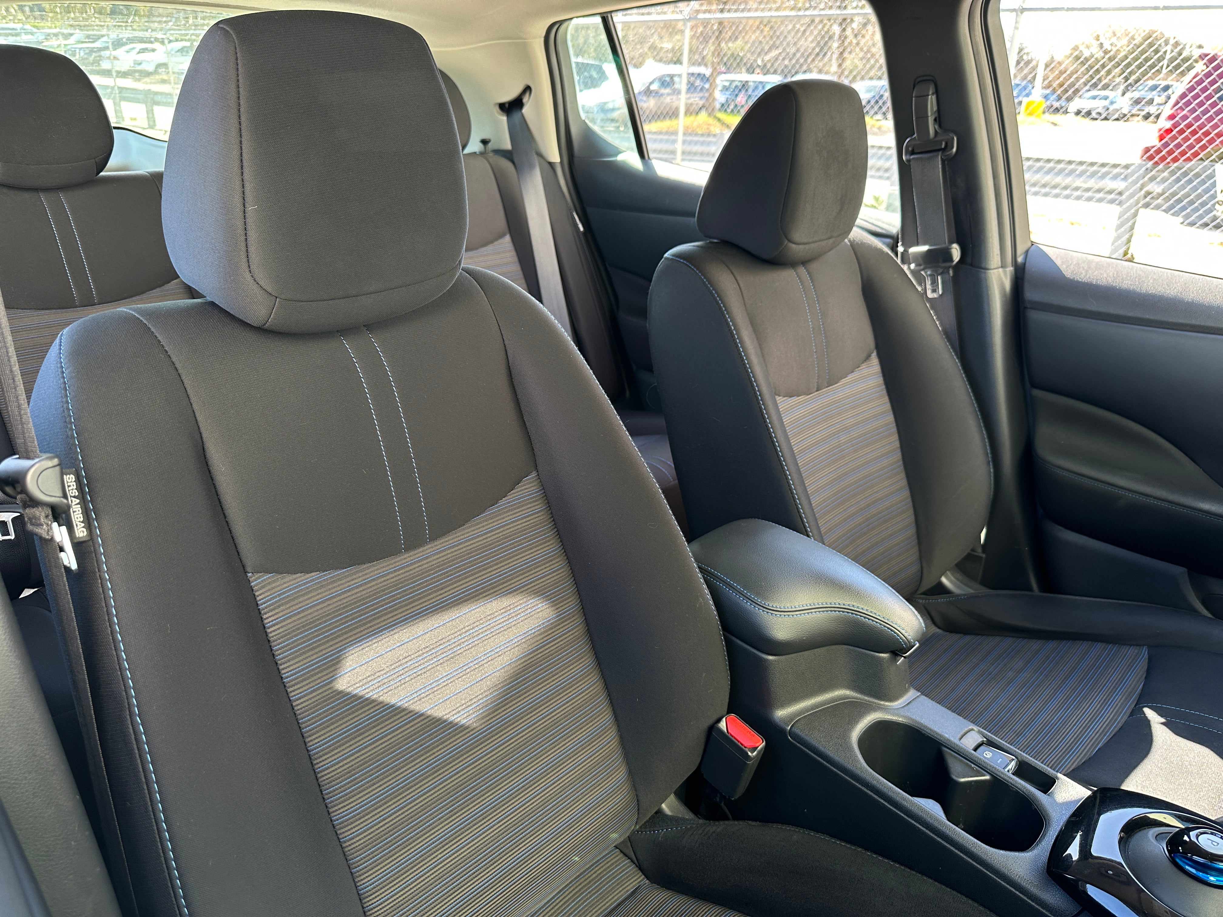 Used 2022 Nissan LEAF SV Plus with VIN 1N4BZ1CV9NC562423 for sale in Oak Creek, WI