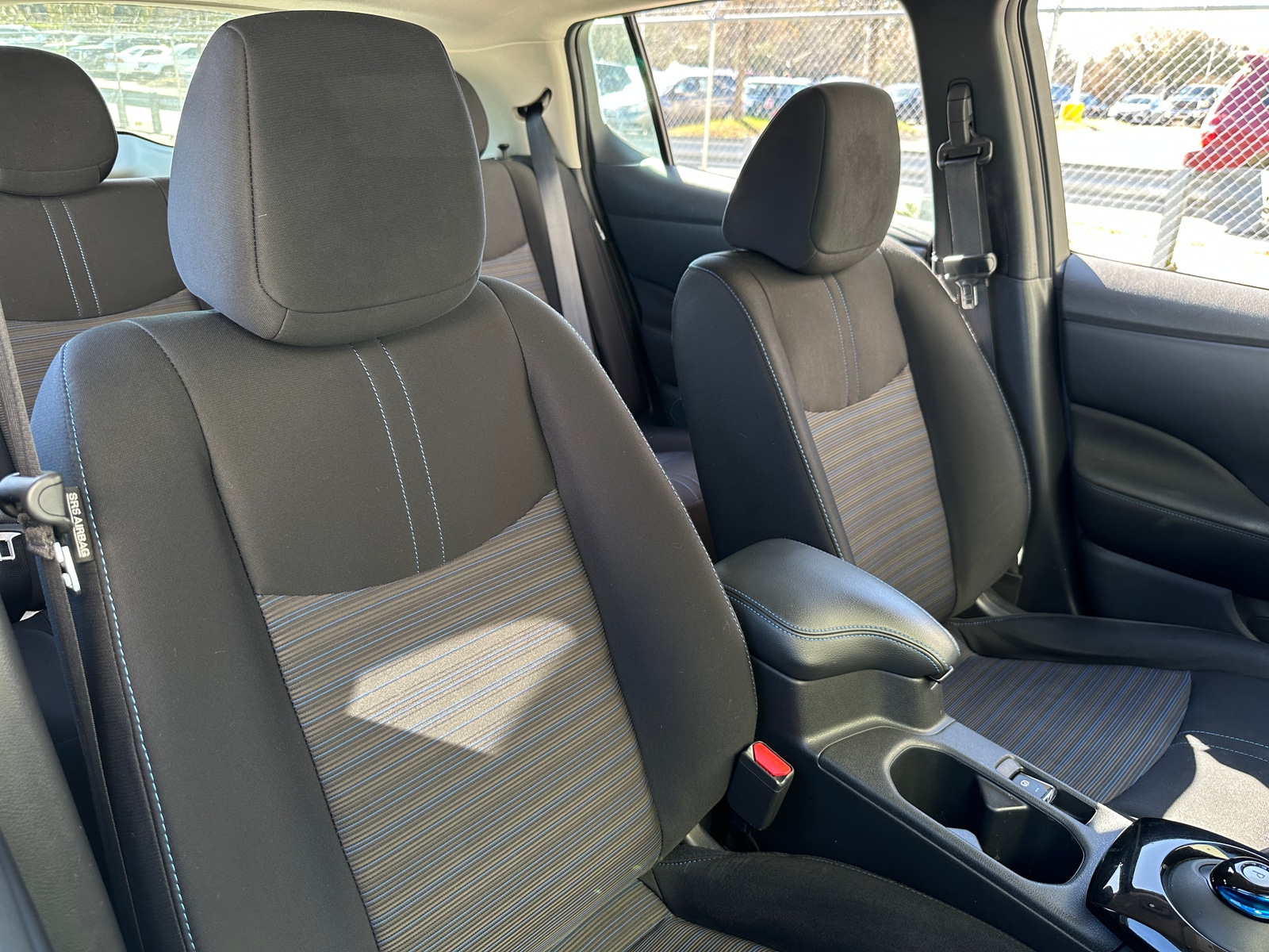 Thumbnail: 2022 Nissan Leaf - 2