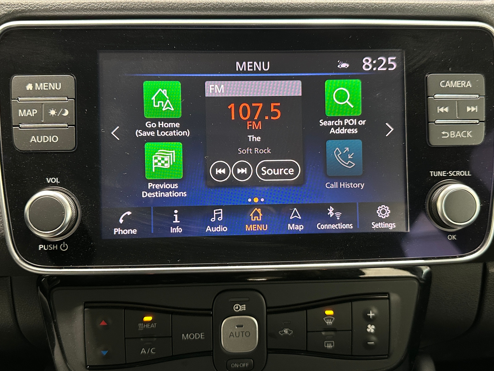 Thumbnail: 2022 Nissan Leaf - 4