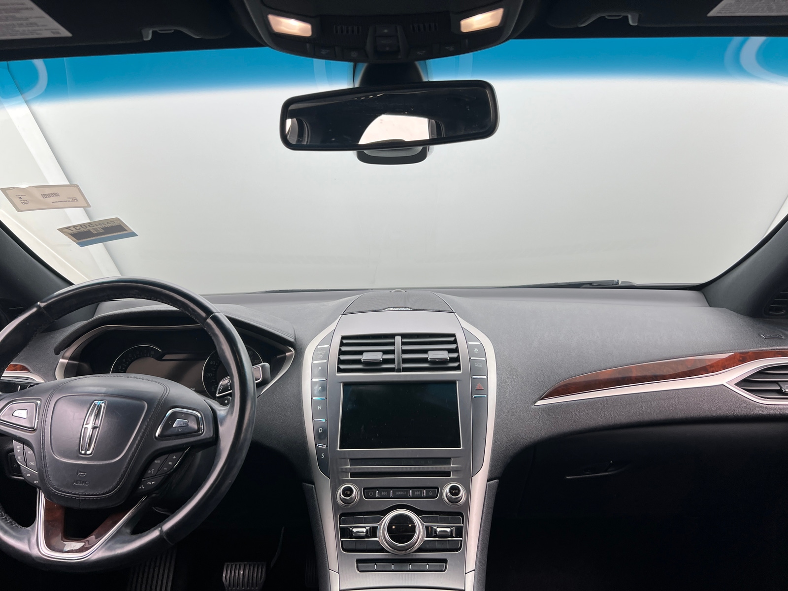 Thumbnail: 2017 Lincoln MKZ - 2