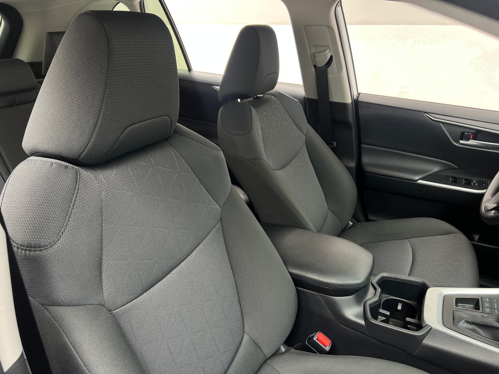 Thumbnail: 2025 Toyota RAV4 - 2