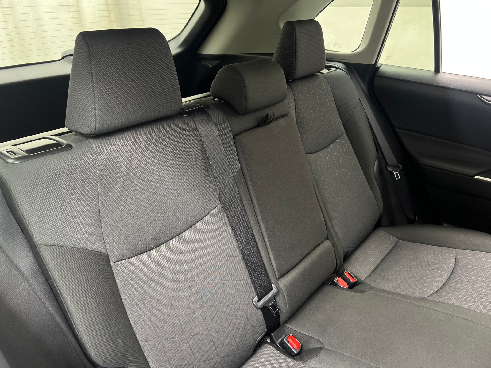 Thumbnail: 2025 Toyota RAV4 - 6