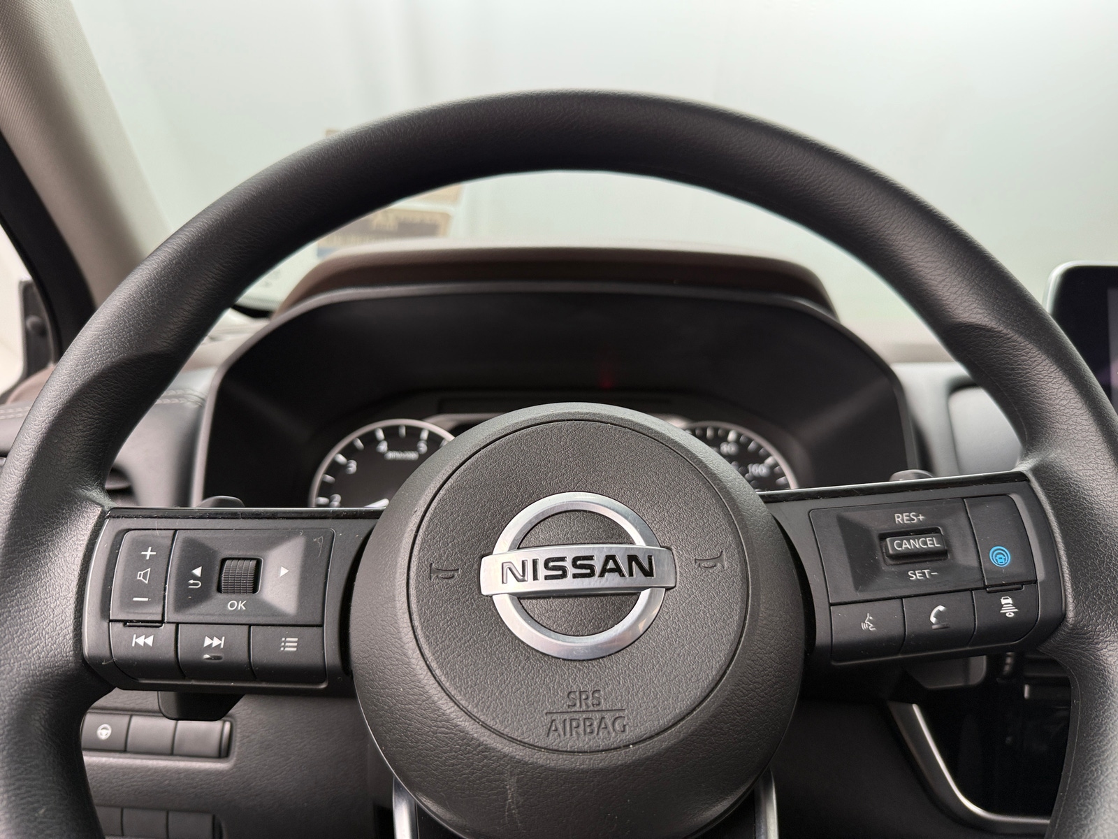 Thumbnail: 2021 Nissan Rogue - 5