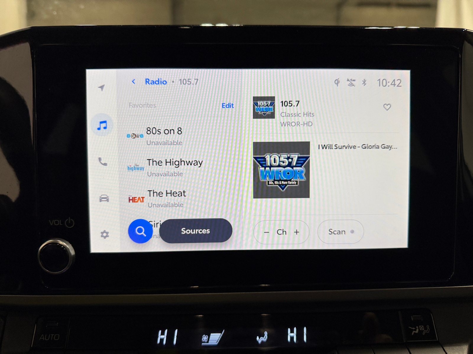 Thumbnail: 2025 Toyota Camry - 4