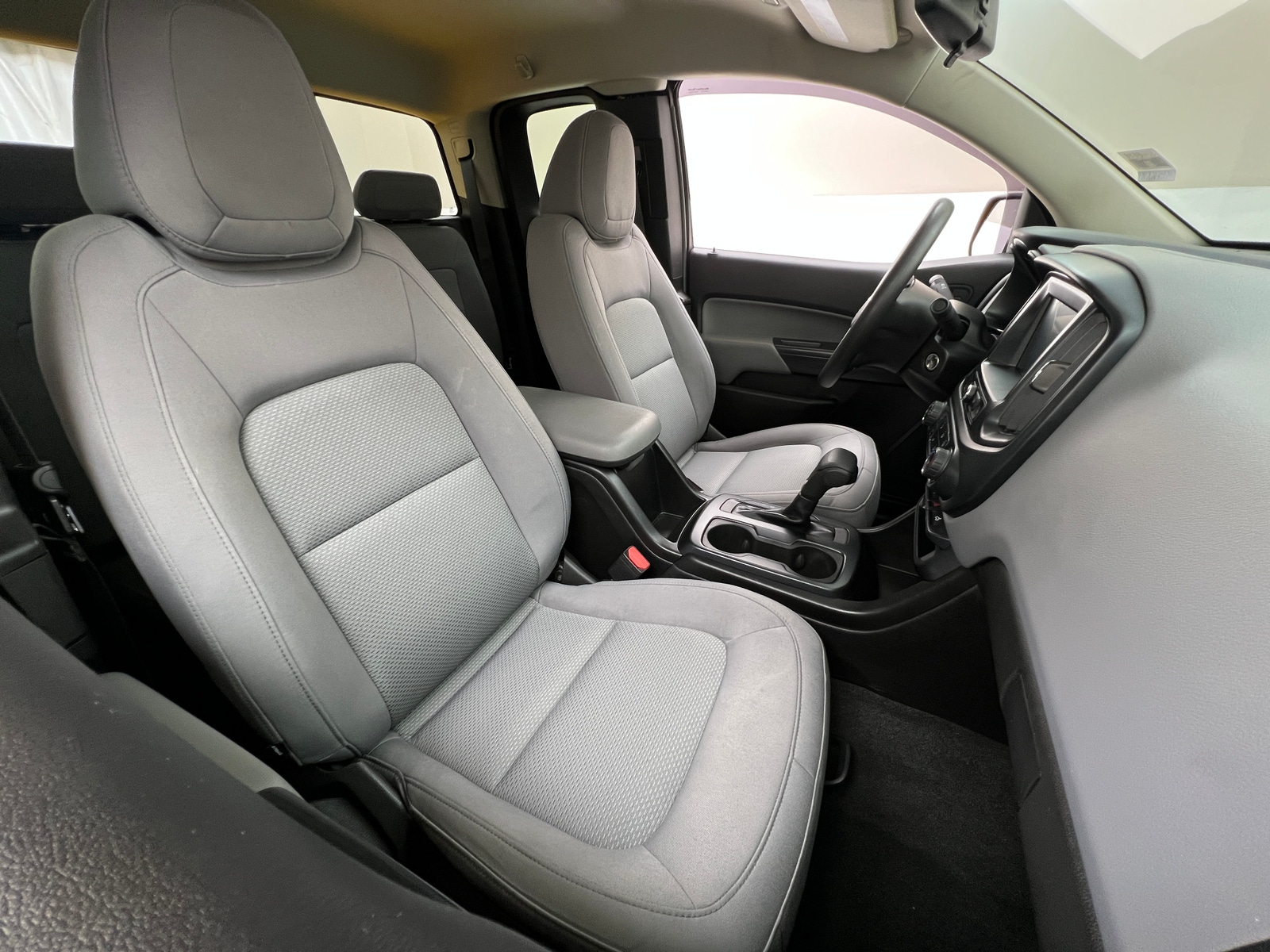 Thumbnail: 2018 Chevrolet Colorado - 2