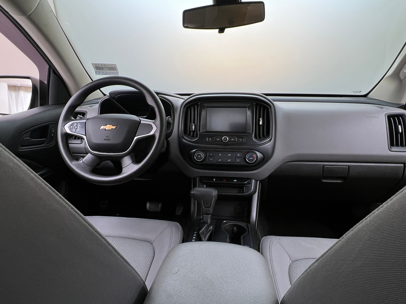 Thumbnail: 2018 Chevrolet Colorado - 3