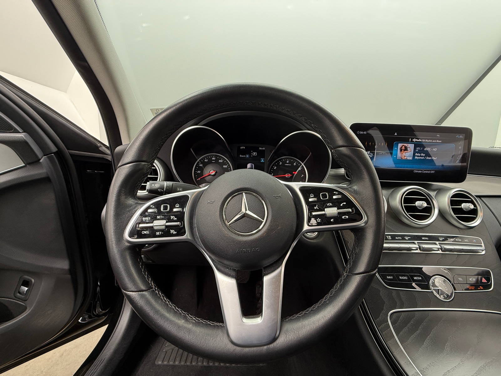 Thumbnail: 2019 Mercedes-Benz C-Class - 4