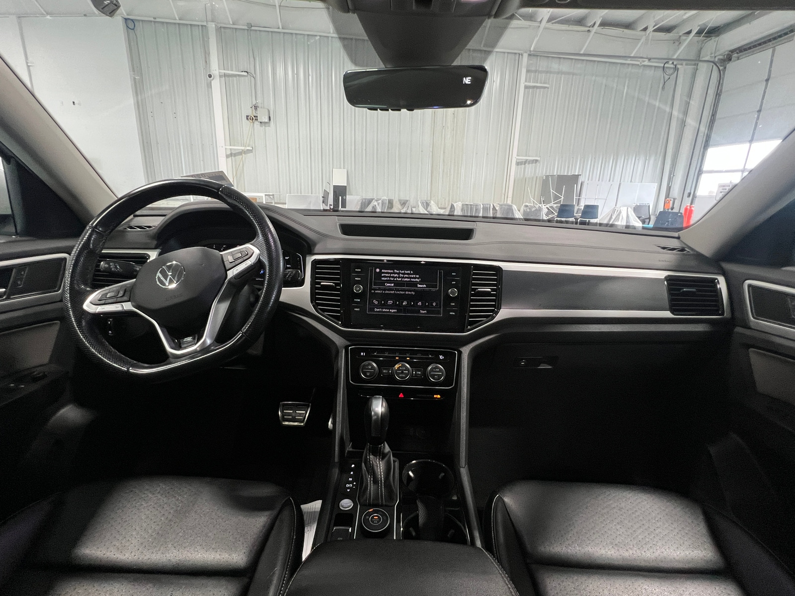 Thumbnail: 2022 Volkswagen Atlas - 2