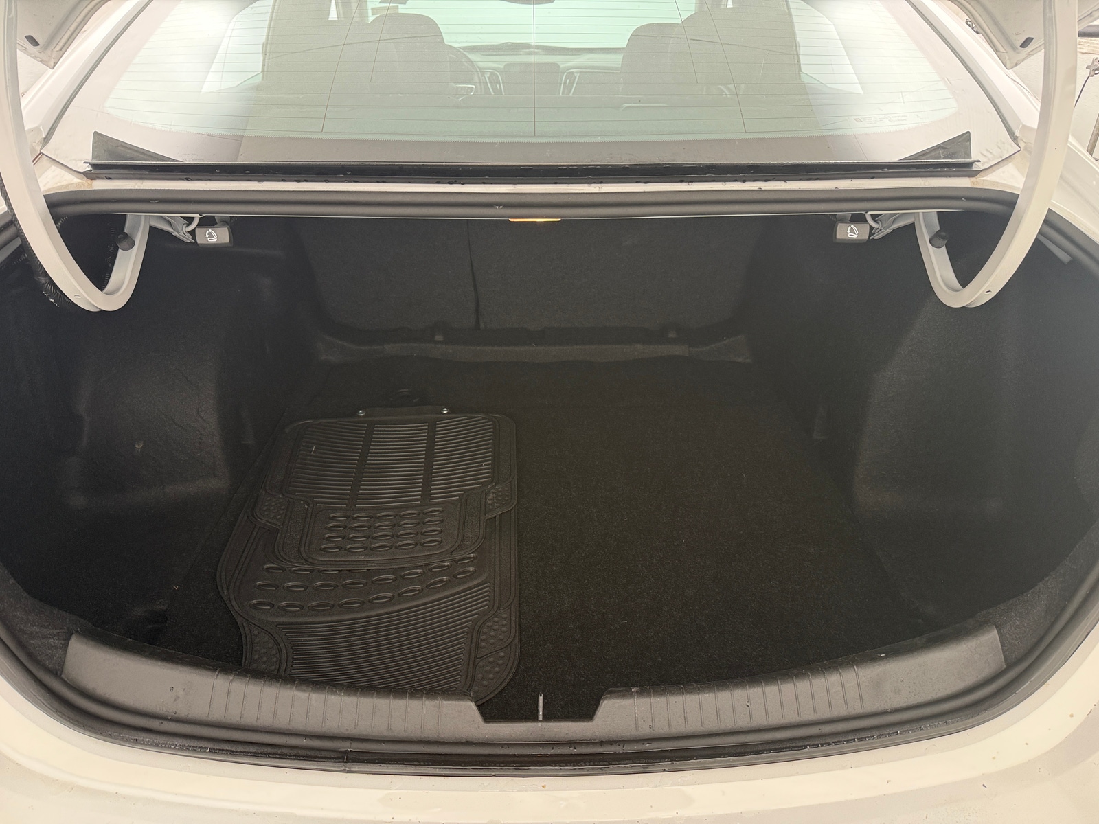 Thumbnail: 2025 Chevrolet Malibu - 7