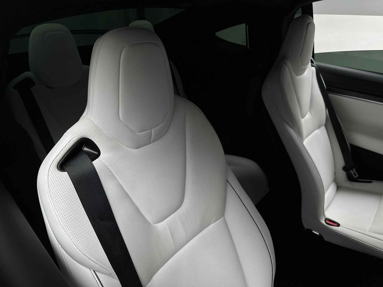 Thumbnail: 2022 Tesla Model X - 5