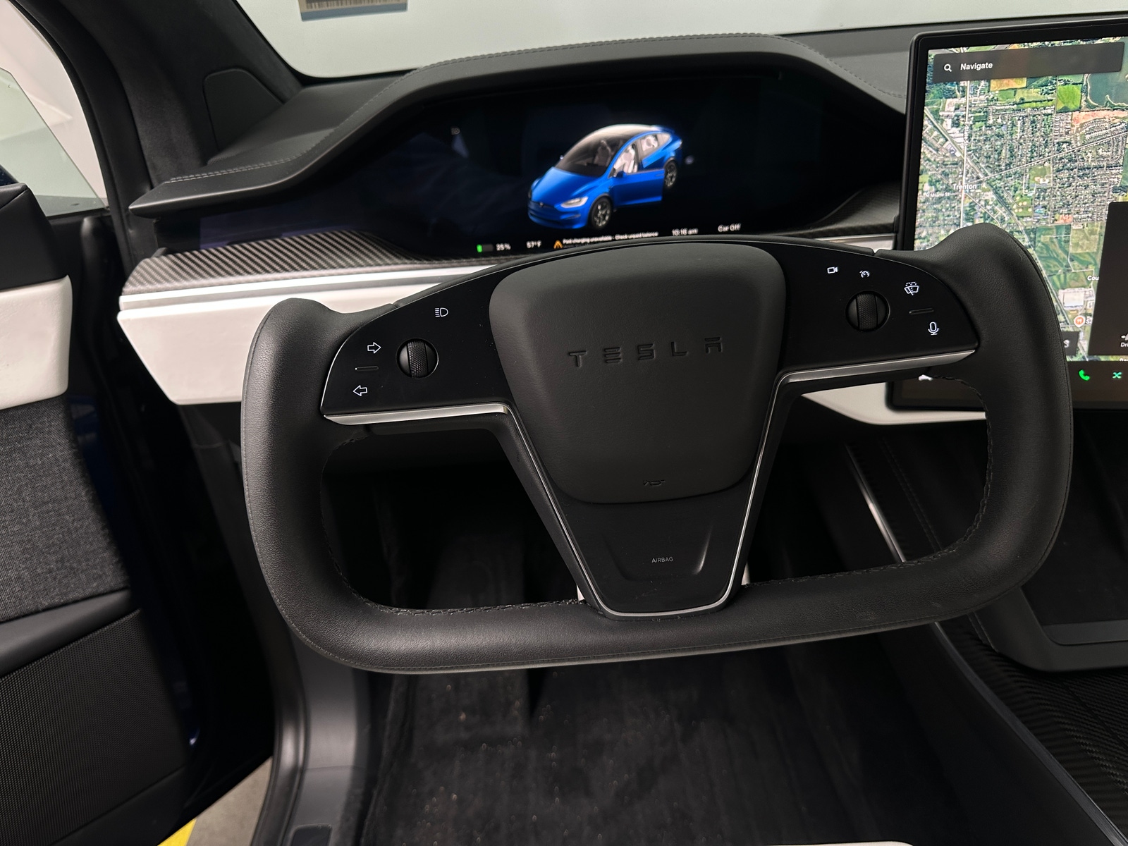 Thumbnail: 2022 Tesla Model X - 4