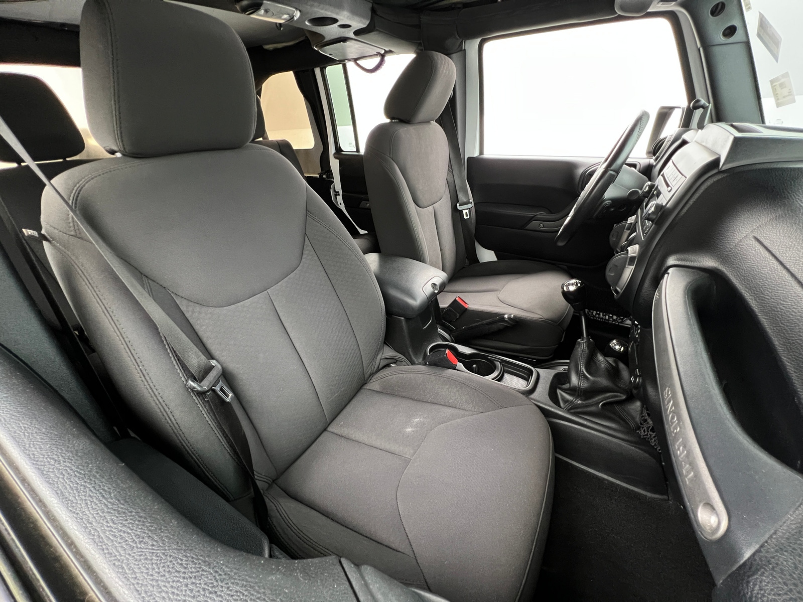 Thumbnail: 2016 Jeep Wrangler - 2