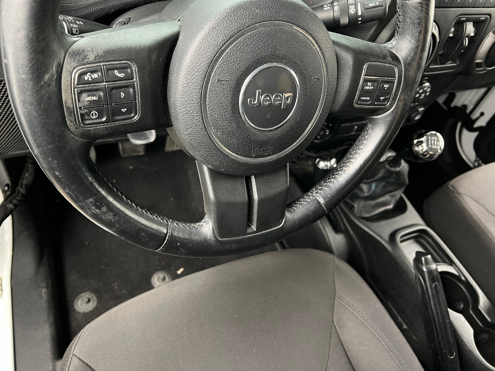 Thumbnail: 2016 Jeep Wrangler - 5