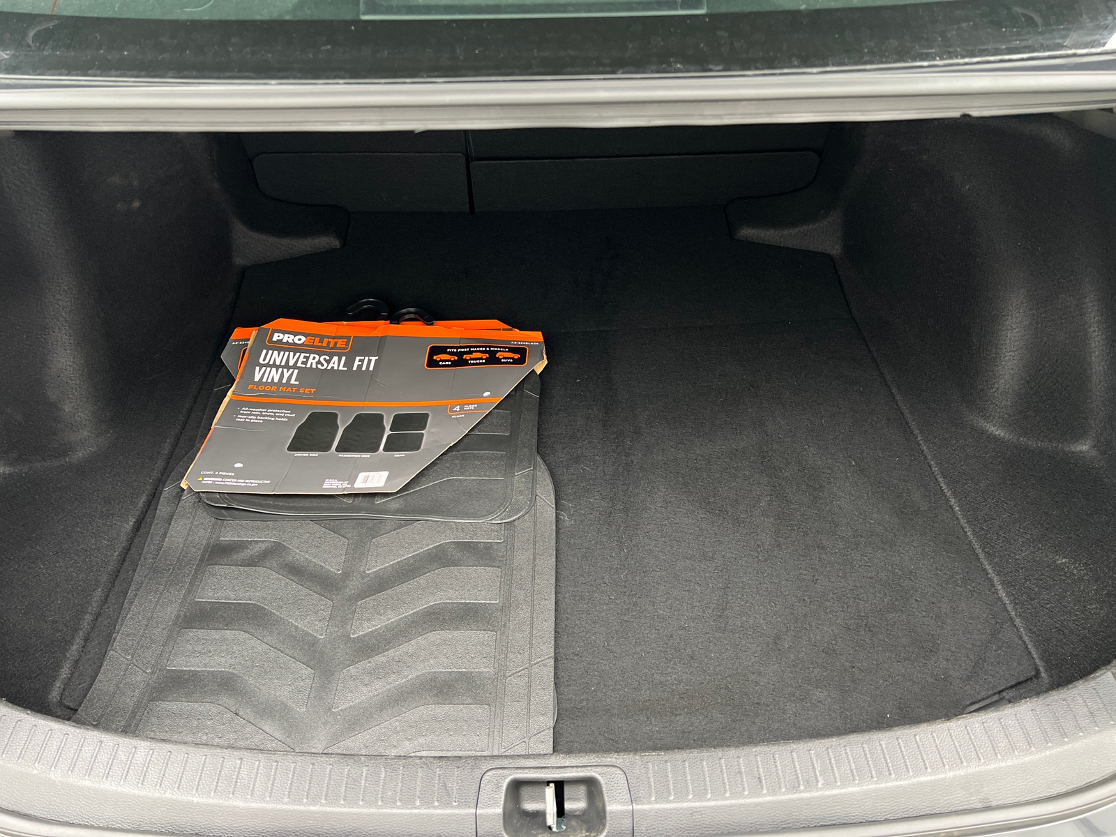 Thumbnail: 2024 Toyota Corolla - 7