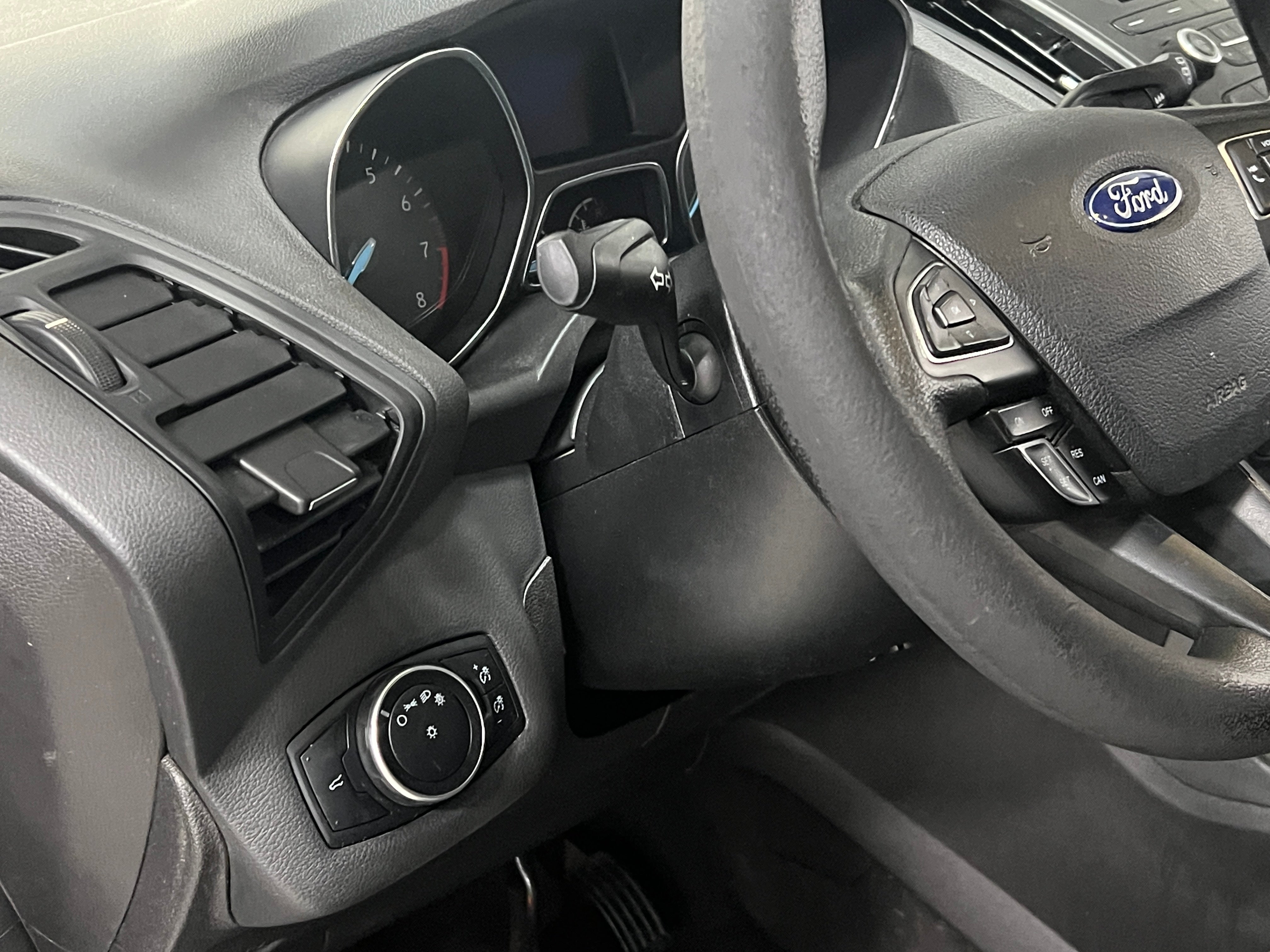 Used 2017 Ford Escape S with VIN 1FMCU0F75HUC35127 for sale in Oak Creek, WI