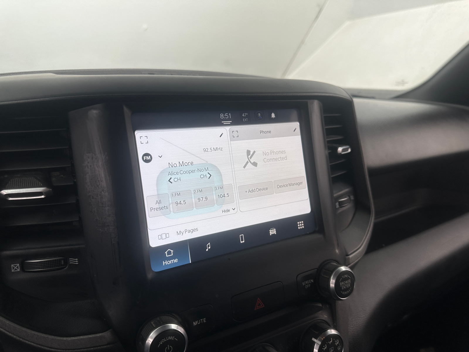 Thumbnail: 2024 RAM 1500 - 3