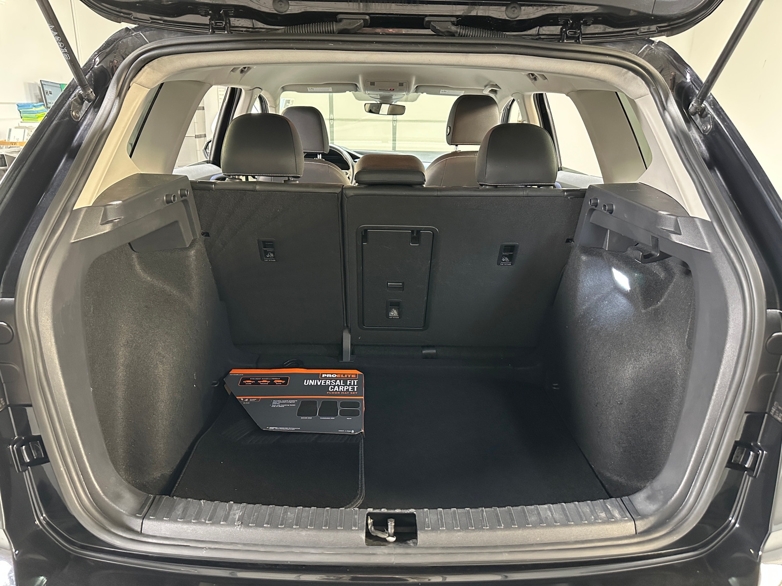 Thumbnail: 2024 Volkswagen Taos - 6