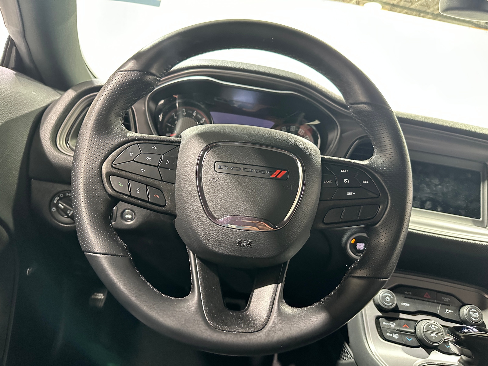 Thumbnail: 2023 Dodge Challenger - 5