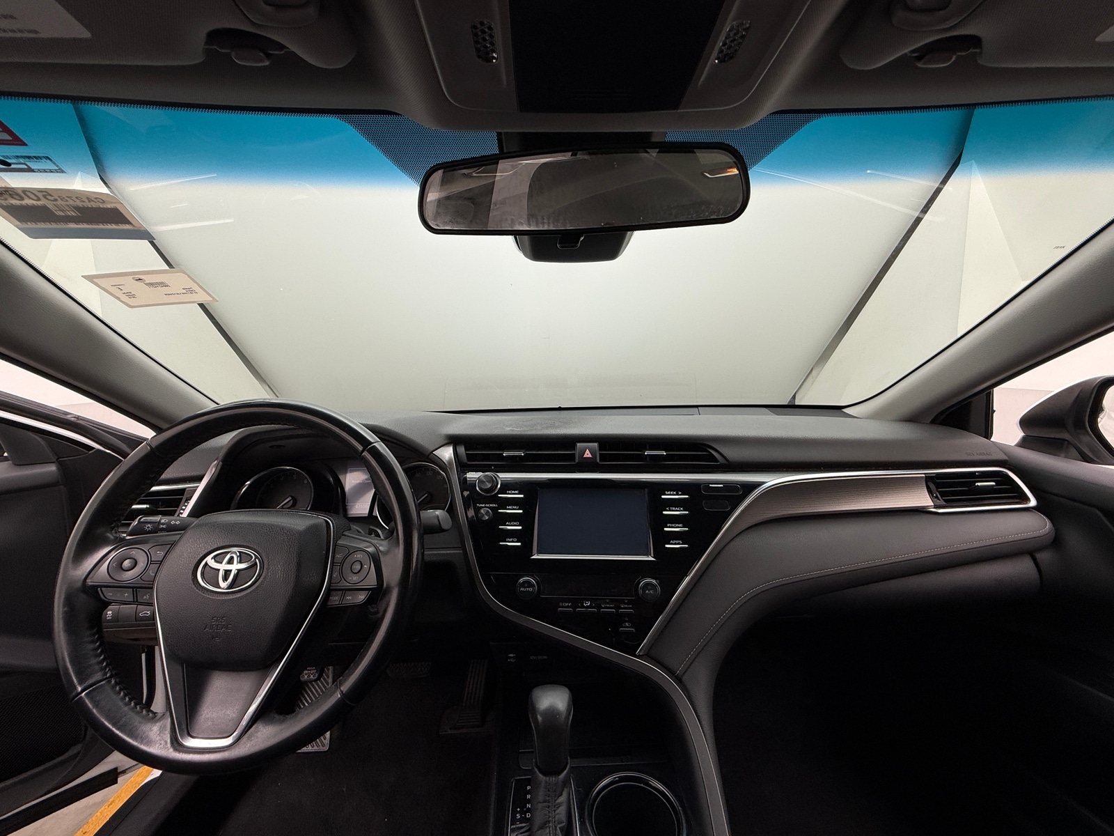 Thumbnail: 2018 Toyota Camry - 3