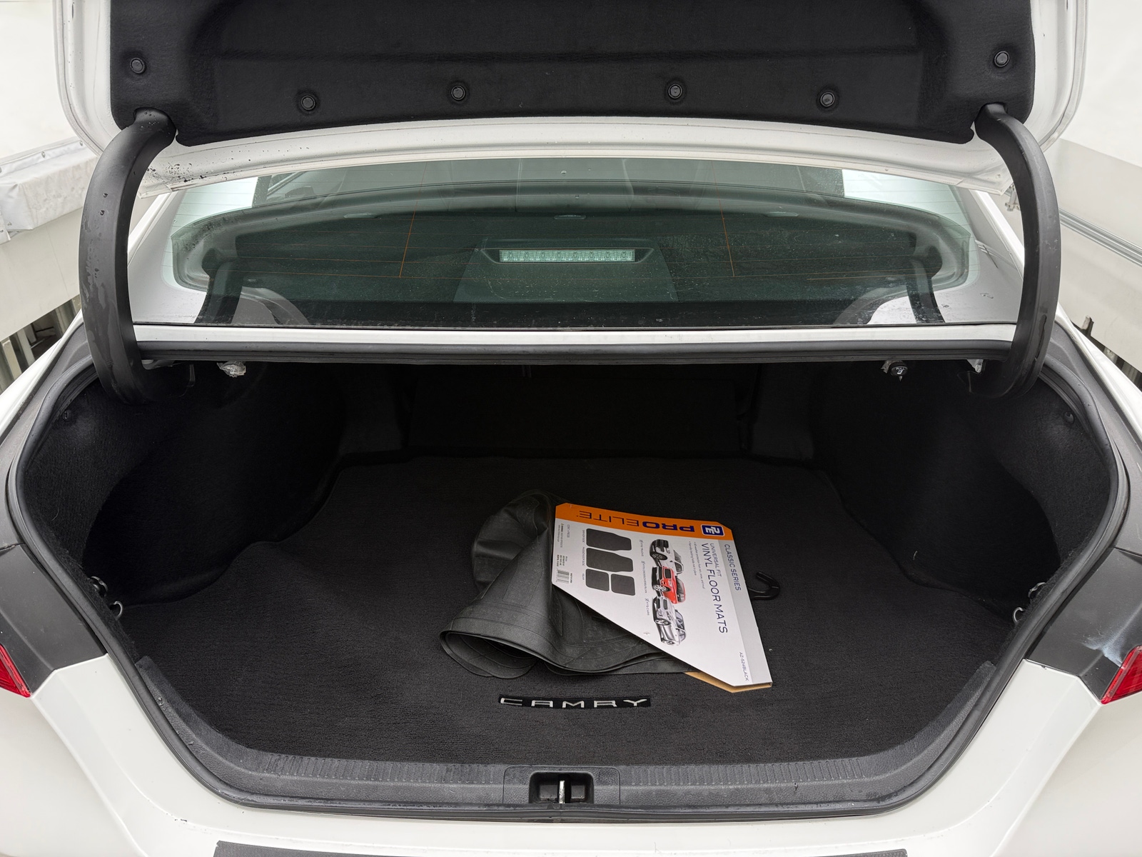 Thumbnail: 2018 Toyota Camry - 7