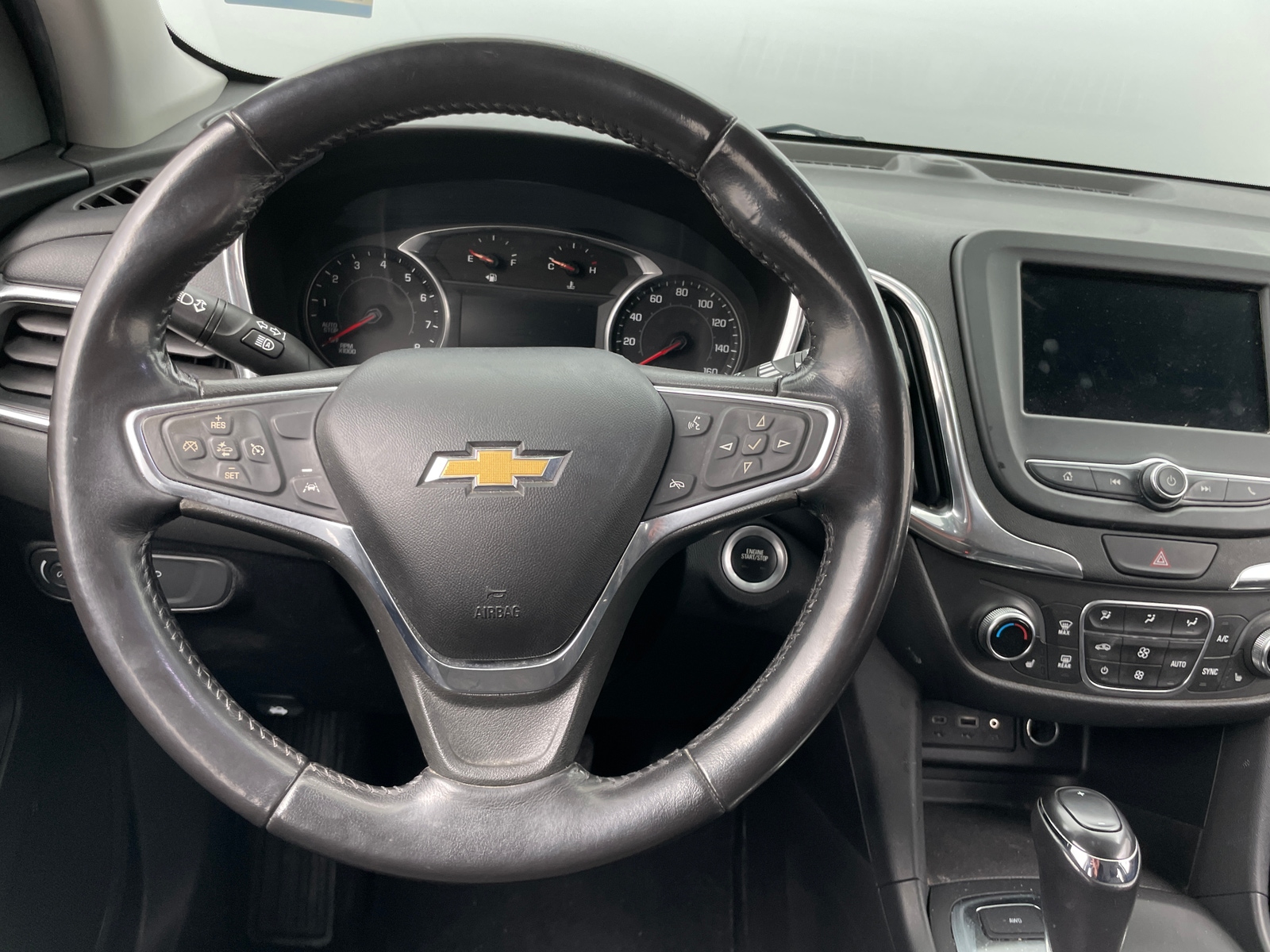 Thumbnail: 2019 Chevrolet Equinox - 5