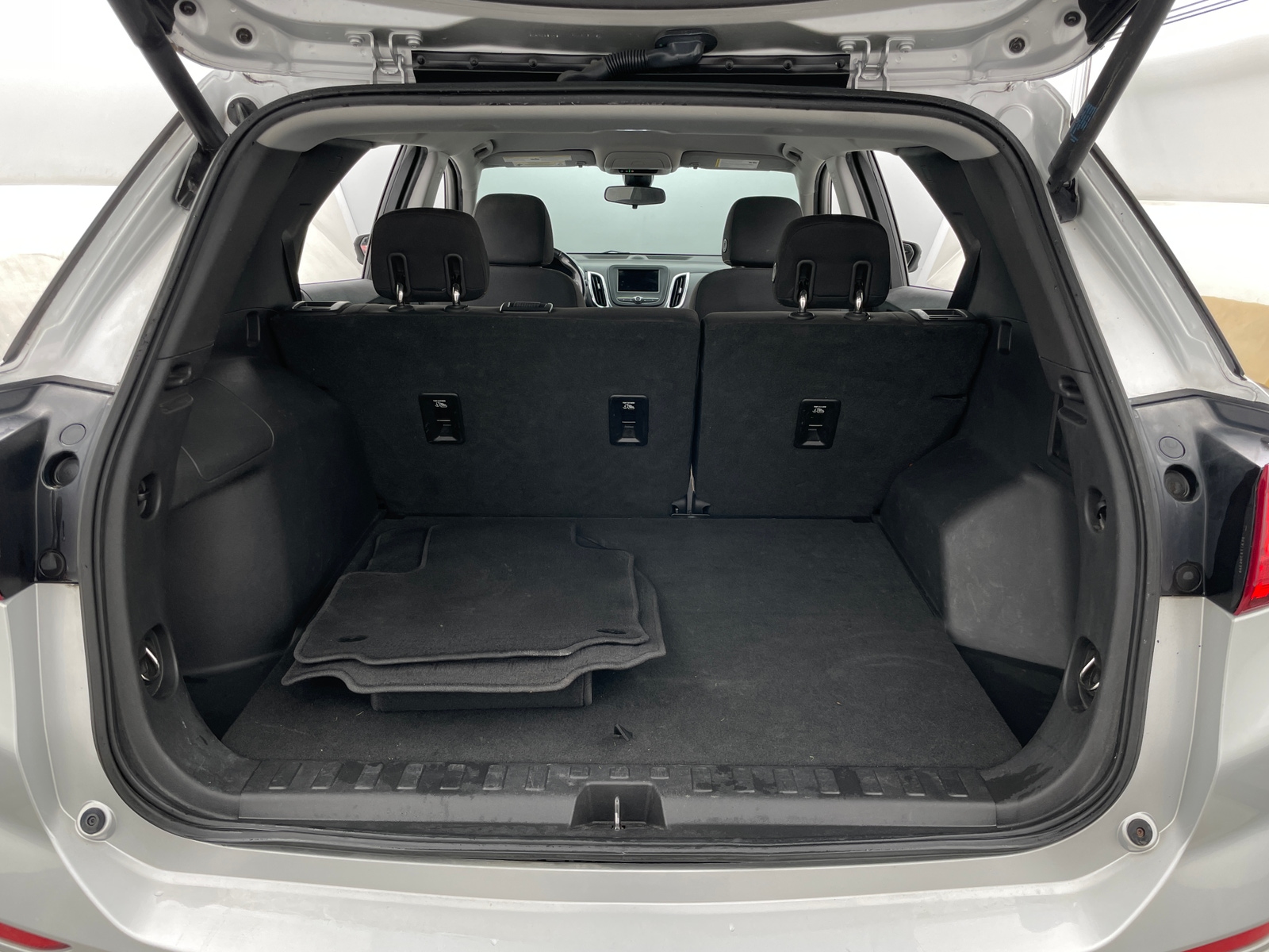 Thumbnail: 2019 Chevrolet Equinox - 7