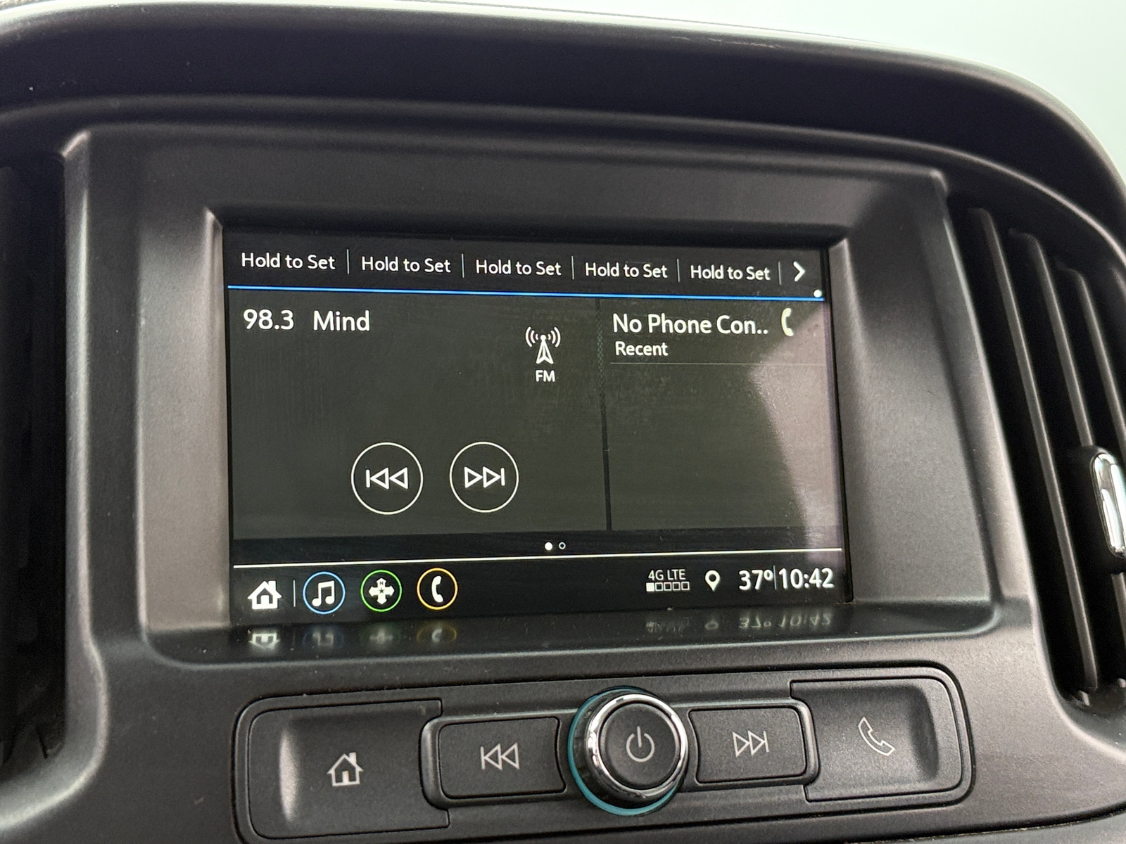 Thumbnail: 2019 Chevrolet Colorado - 4