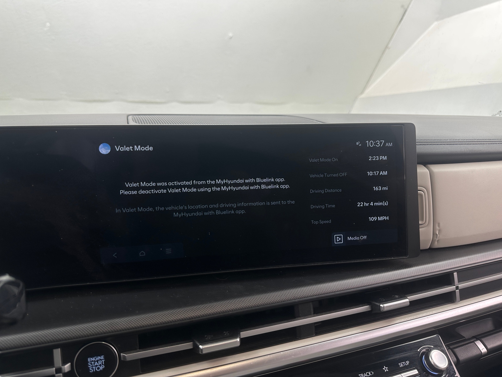 Thumbnail: 2025 Hyundai Santa Fe - 3