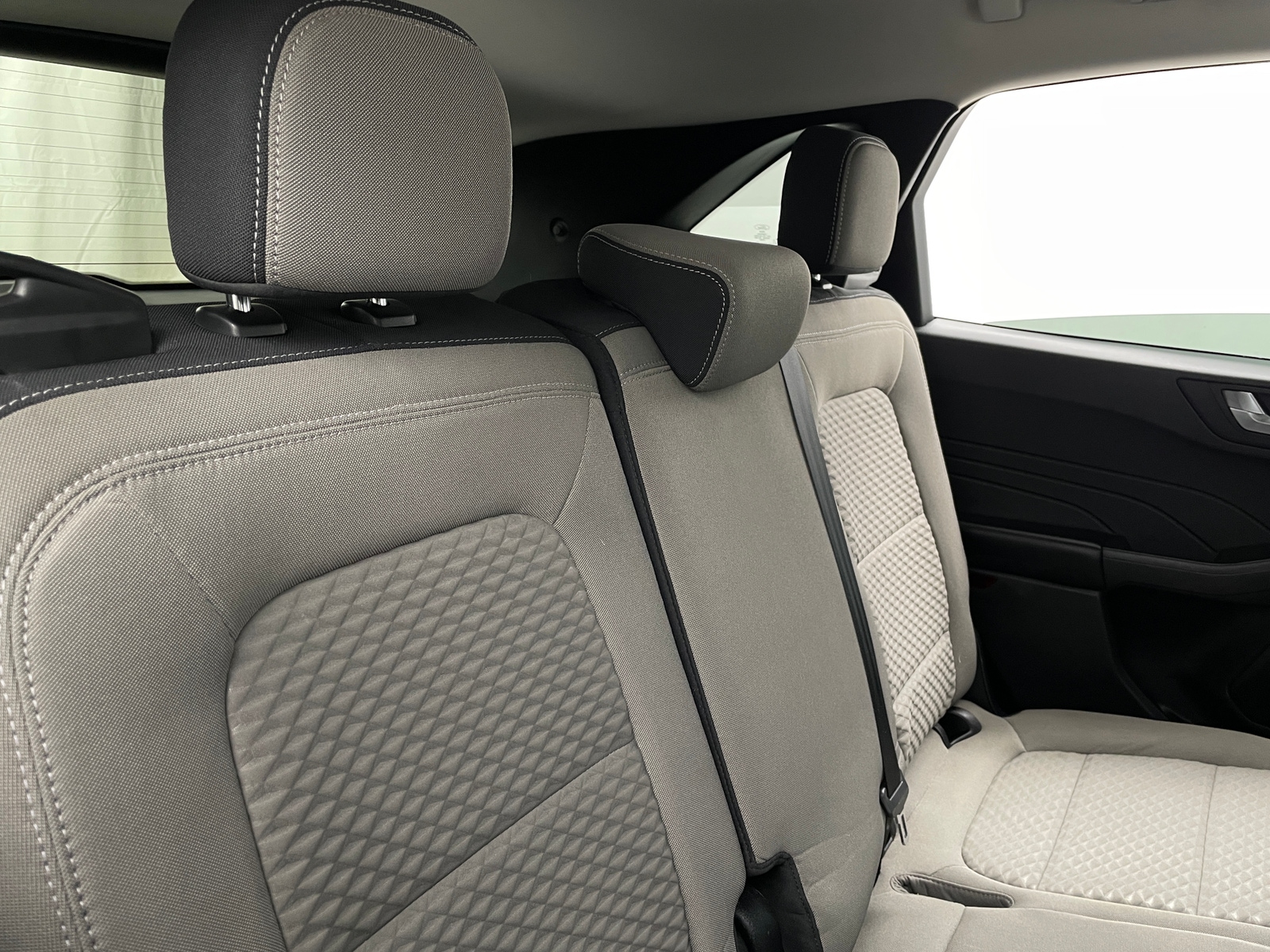 Thumbnail: 2021 Ford Escape - 6