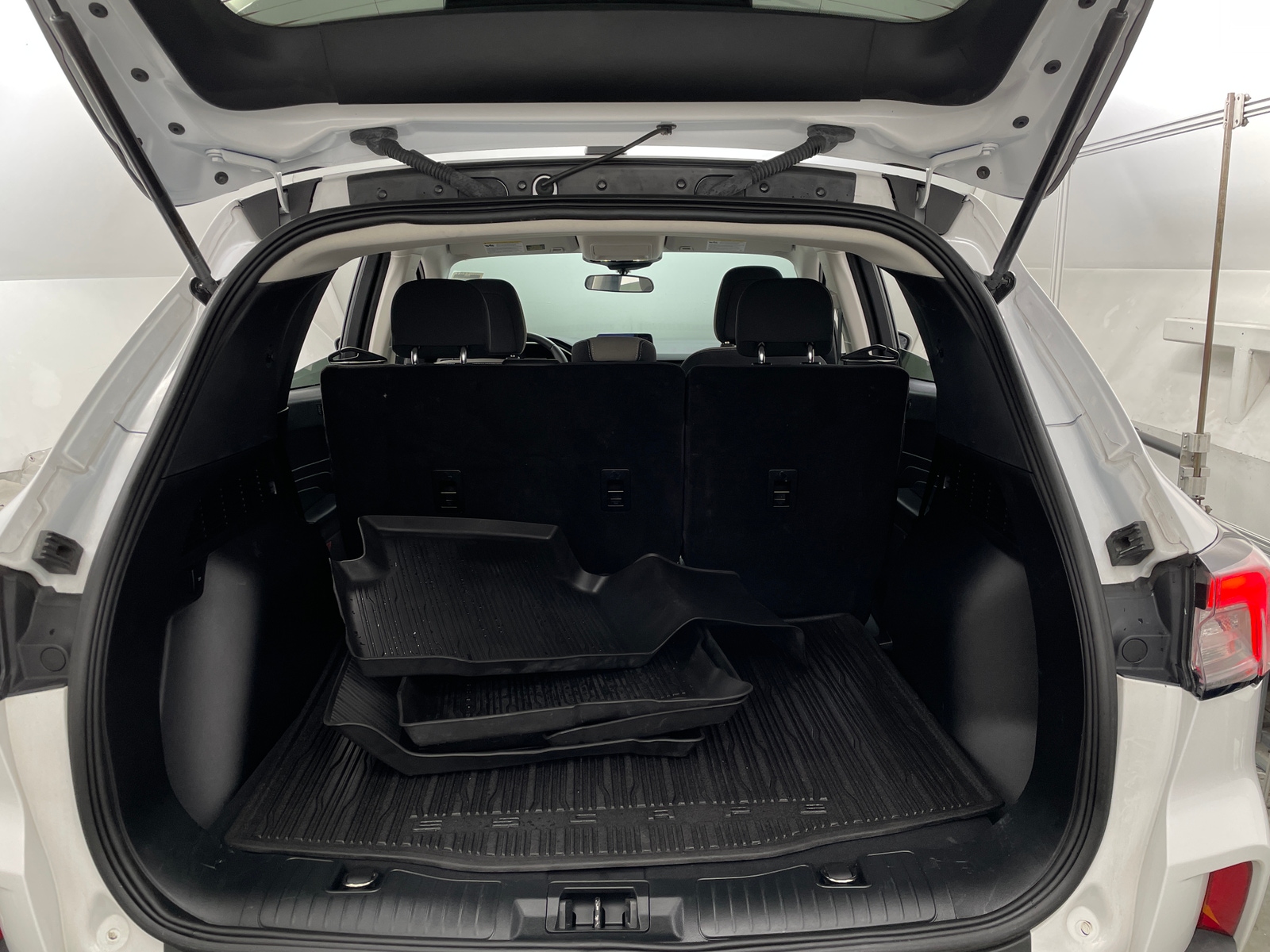 Thumbnail: 2021 Ford Escape - 7