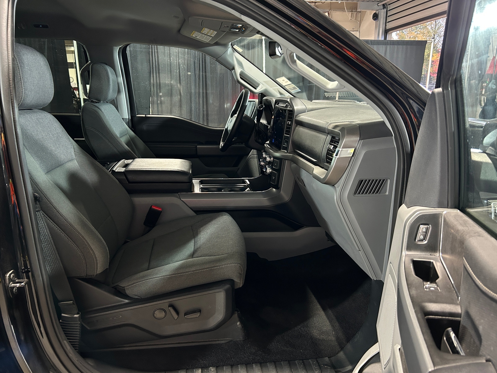 Thumbnail: 2024 Ford Econoline - 2