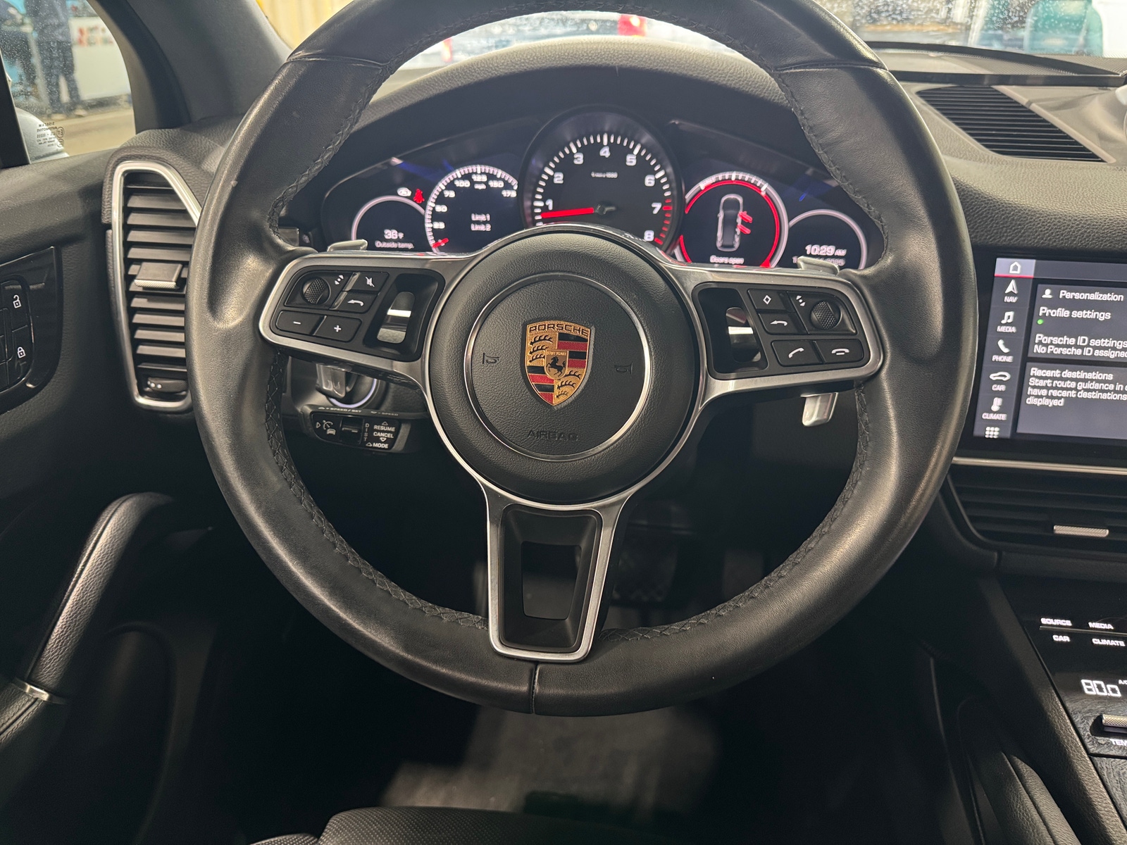 Thumbnail: 2019 Porsche Cayenne - 4