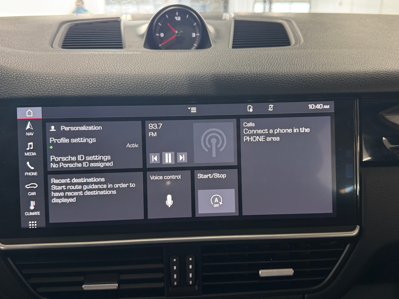 Thumbnail: 2019 Porsche Cayenne - 3