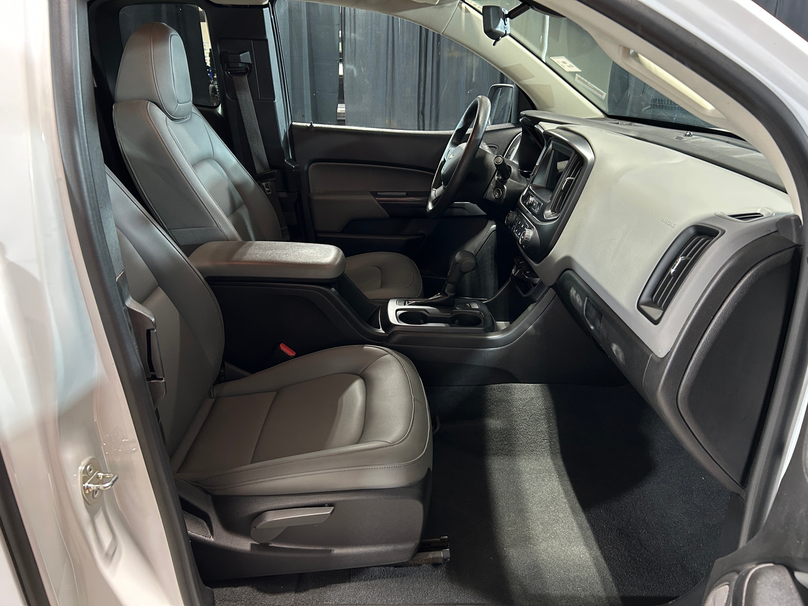 Thumbnail: 2019 Chevrolet Colorado - 2