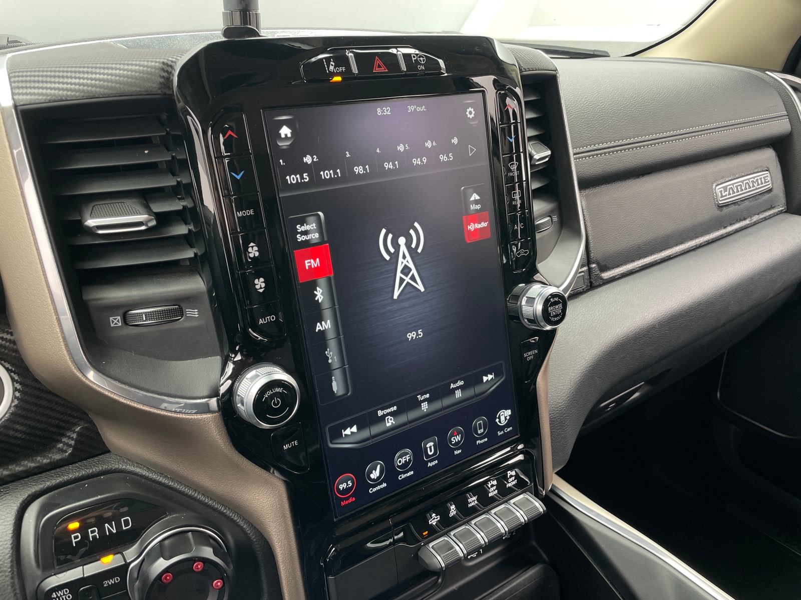 Thumbnail: 2020 RAM 1500 - 3