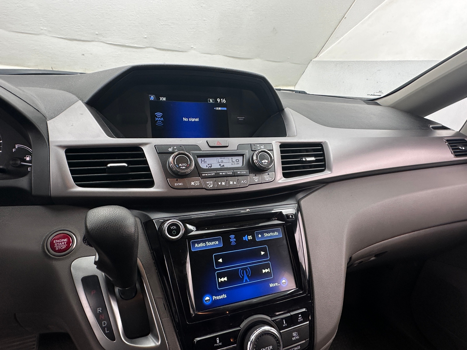 Thumbnail: 2015 Honda Odyssey - 3