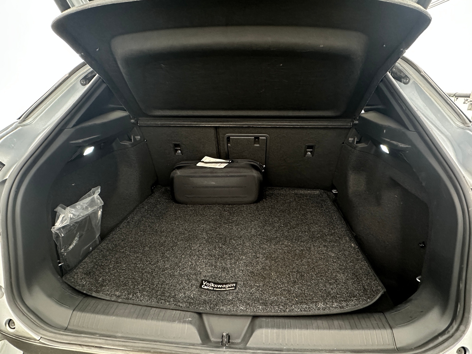 Thumbnail: 2021 Volkswagen ID.4 - 6