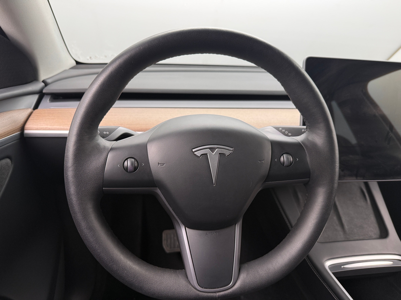 Thumbnail: 2023 Tesla Model Y - 4