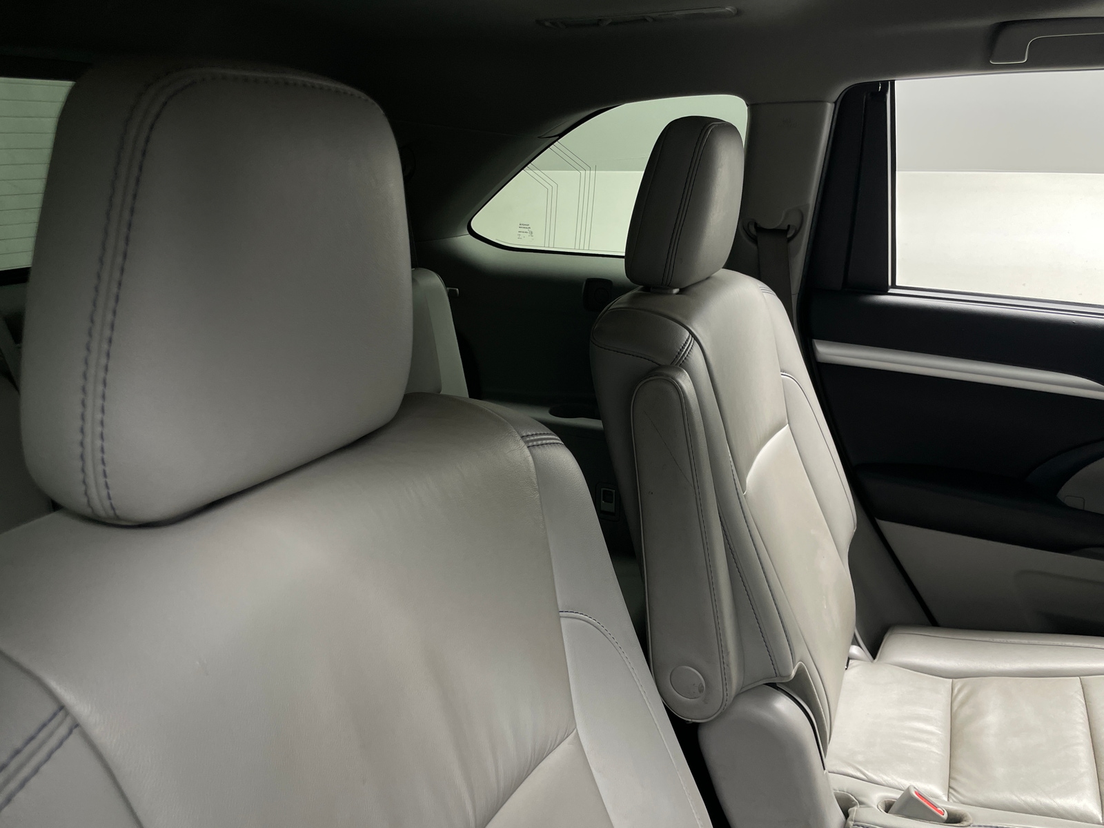 Thumbnail: 2019 Toyota Highlander - 5