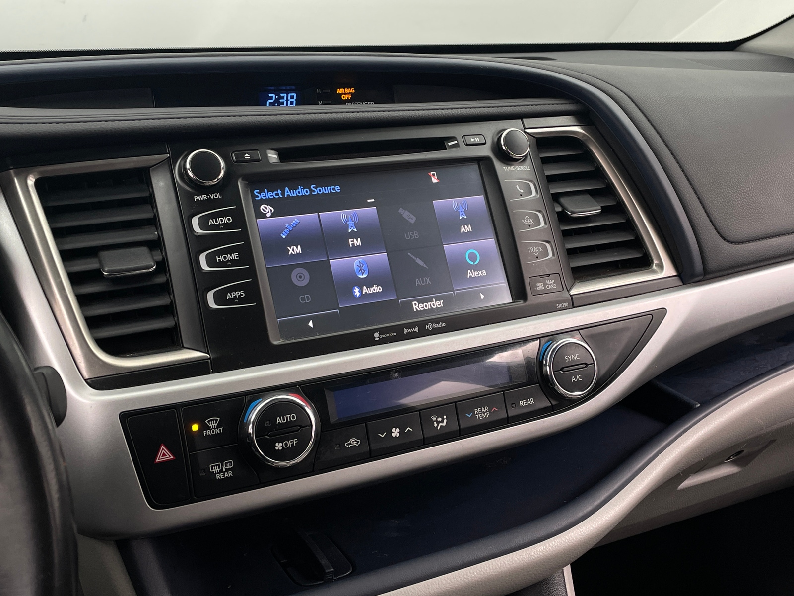 Thumbnail: 2019 Toyota Highlander - 3