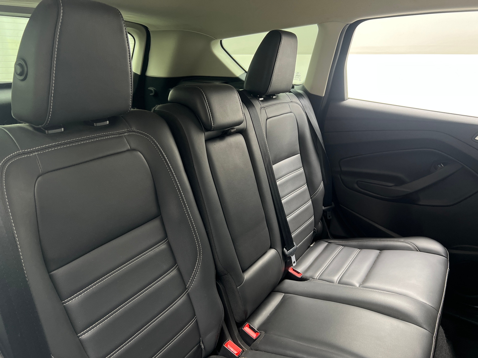 Thumbnail: 2019 Ford Escape - 5