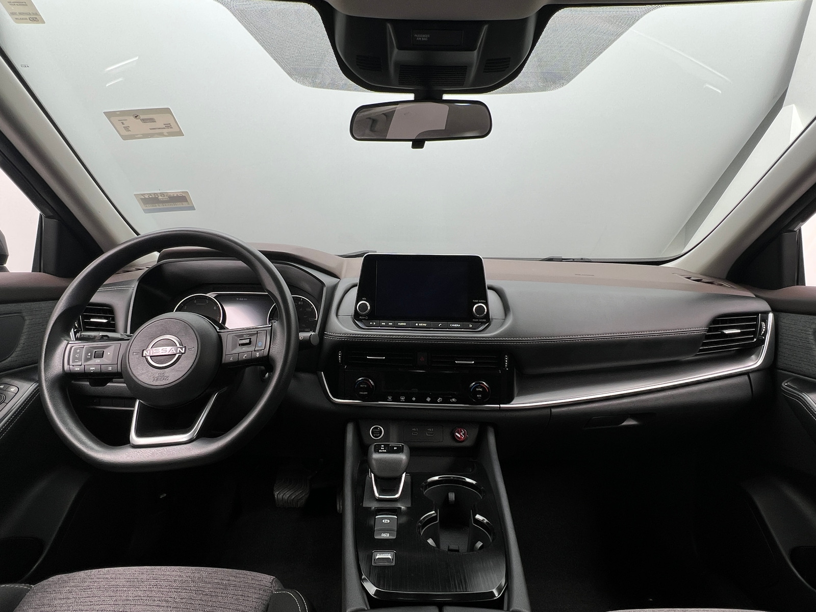 Thumbnail: 2022 Nissan Rogue - 3