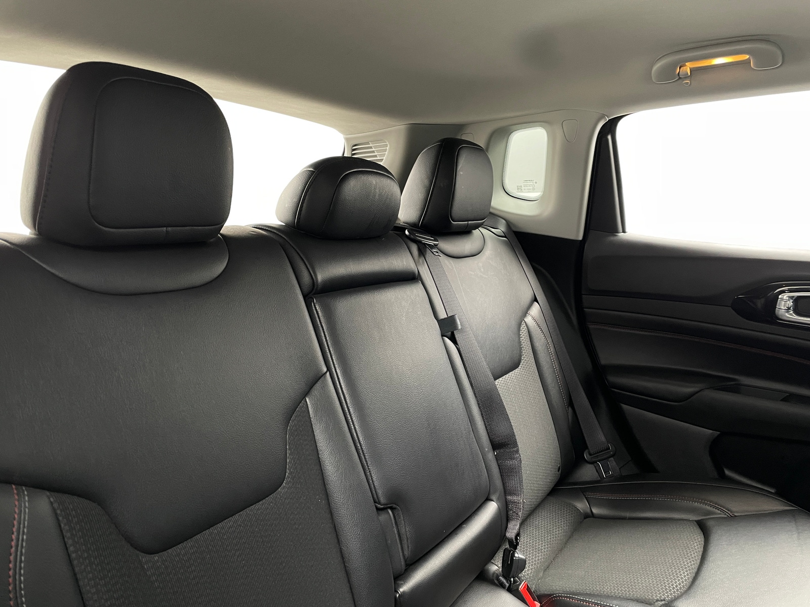 Thumbnail: 2022 Jeep Compass - 6