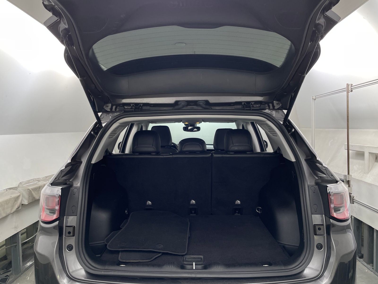 Thumbnail: 2022 Jeep Compass - 7