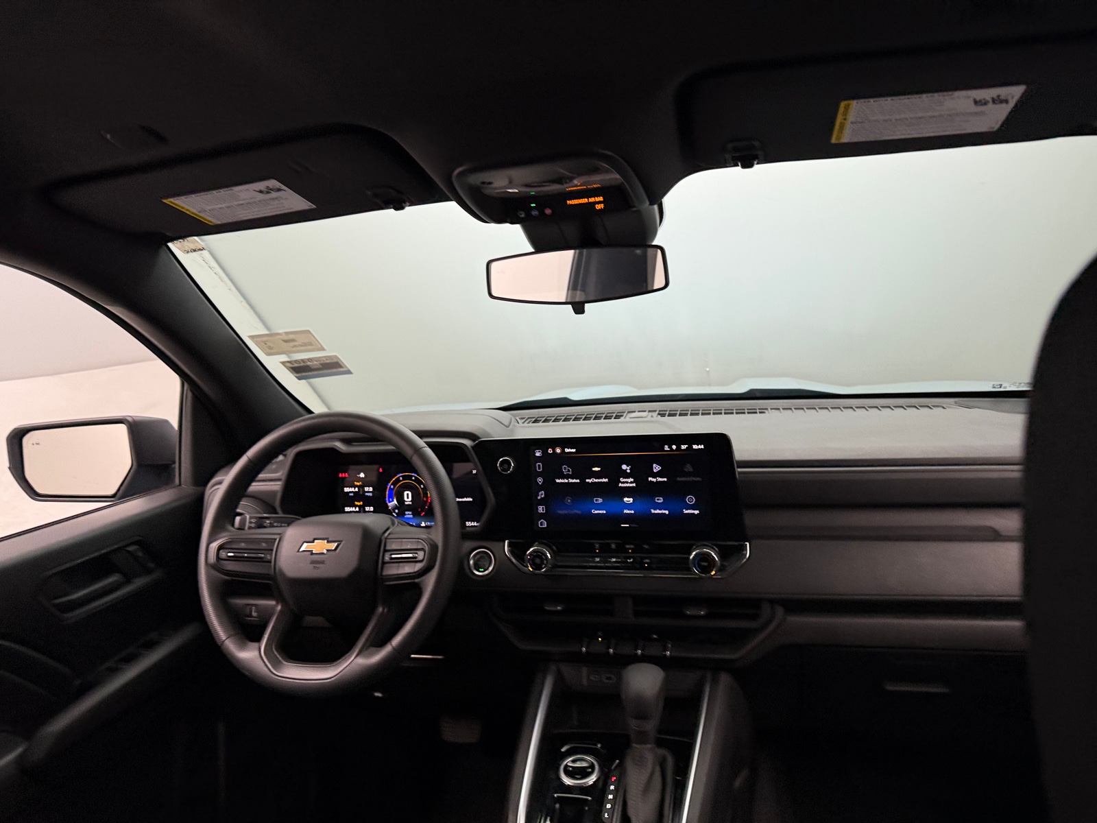 Thumbnail: 2025 Chevrolet Colorado - 3