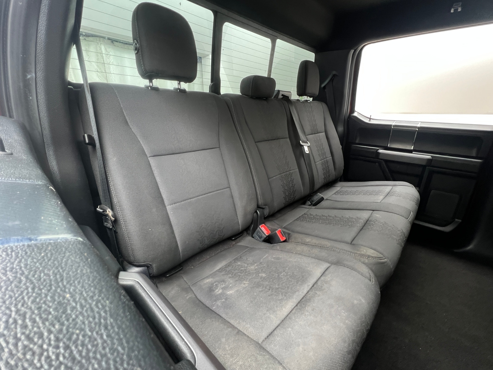 Thumbnail: 2019 Ford Econoline - 6