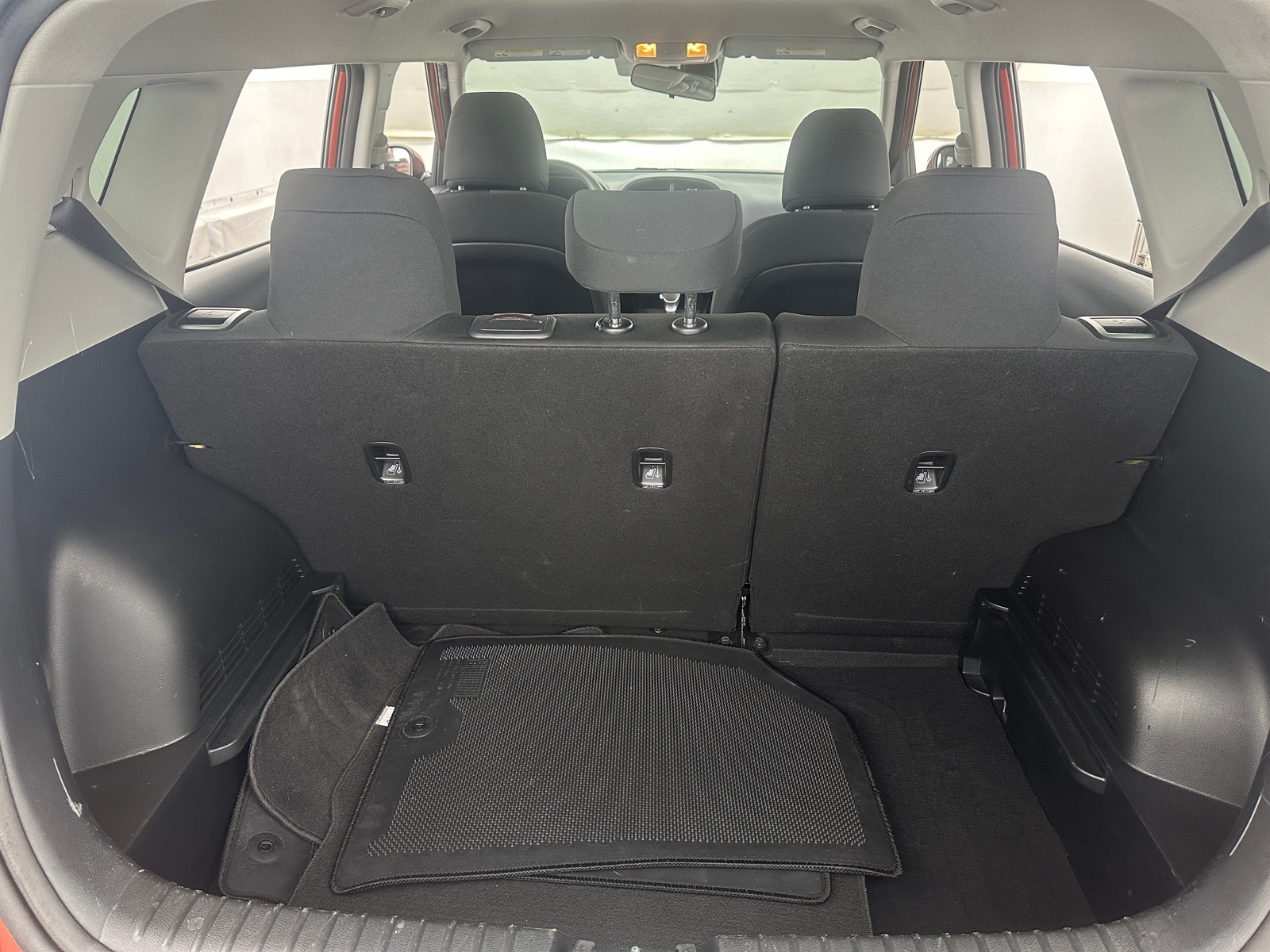 Thumbnail: 2024 Kia Soul - 7