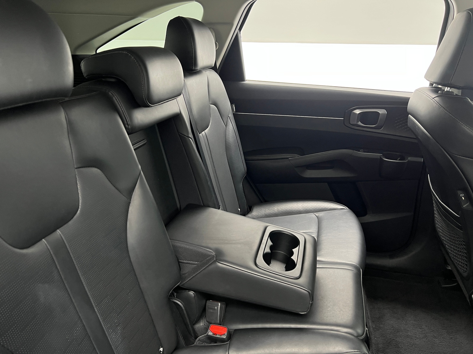 Thumbnail: 2024 Kia Sorento - 5